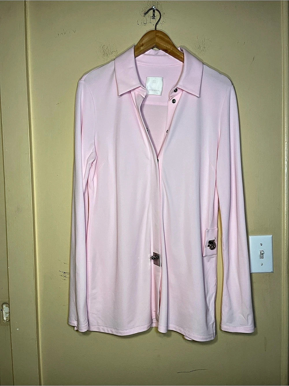 Givenchy Sport Pink Snap-Front Long Sleeve Shirt Like New